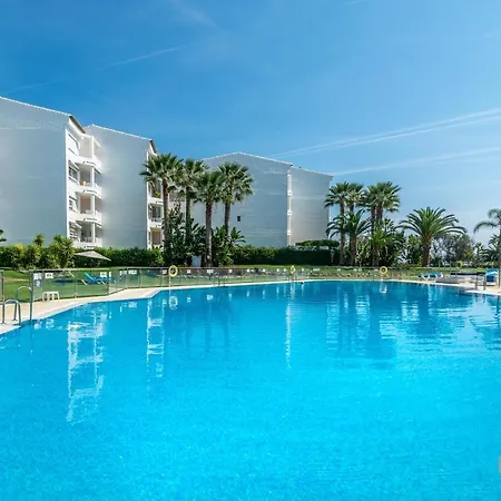 Puerto Banús Finest 2-bdrm - 50 Metres To Marbella