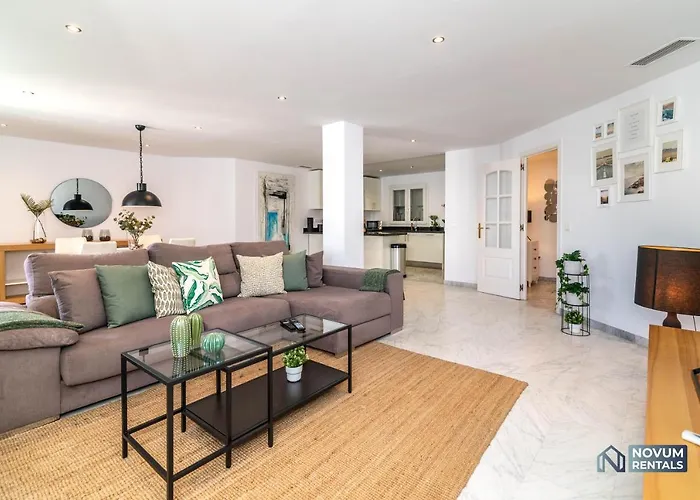 Puerto Banus Finest 2-bdrm - 50 Metres To