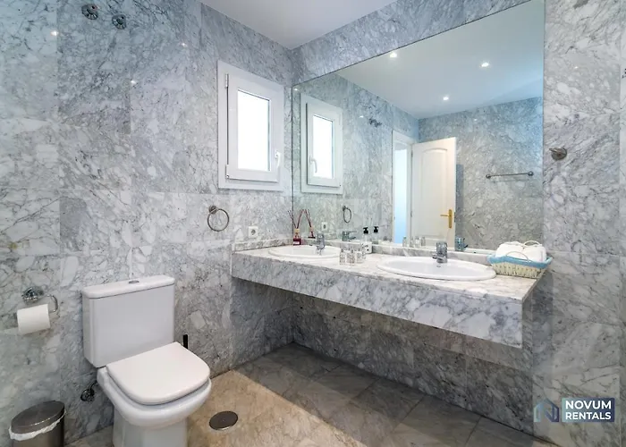 Puerto Banus Finest 2-bdrm - 50 Metres To Appartement Marbella