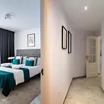 Apartamento Puerto Banús Finest 2-bdrm - 50 Metres To *