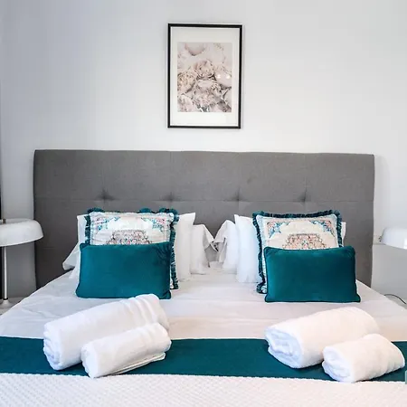 Puerto Banus Finest 2-bdrm - 50 Metres To Διαμέρισμα