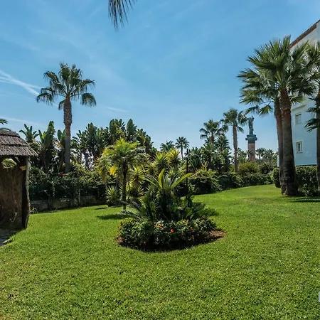 Apartment Puerto Banus Finest 2-bdrm - 50 Metres To *