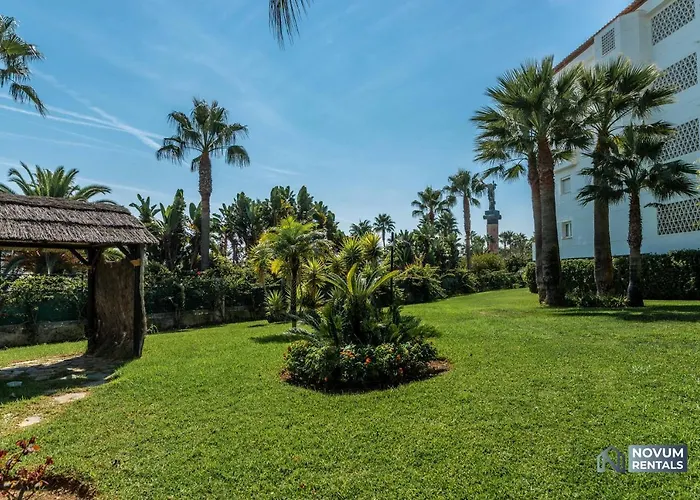 Apartment Puerto Banus Finest 2-bdrm - 50 Metres To *