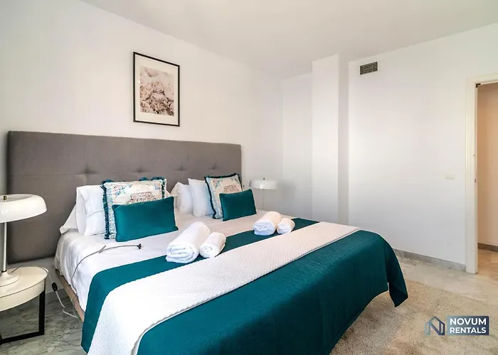 Puerto Banus Finest 2-bdrm - 50 Metres To * 마르베야